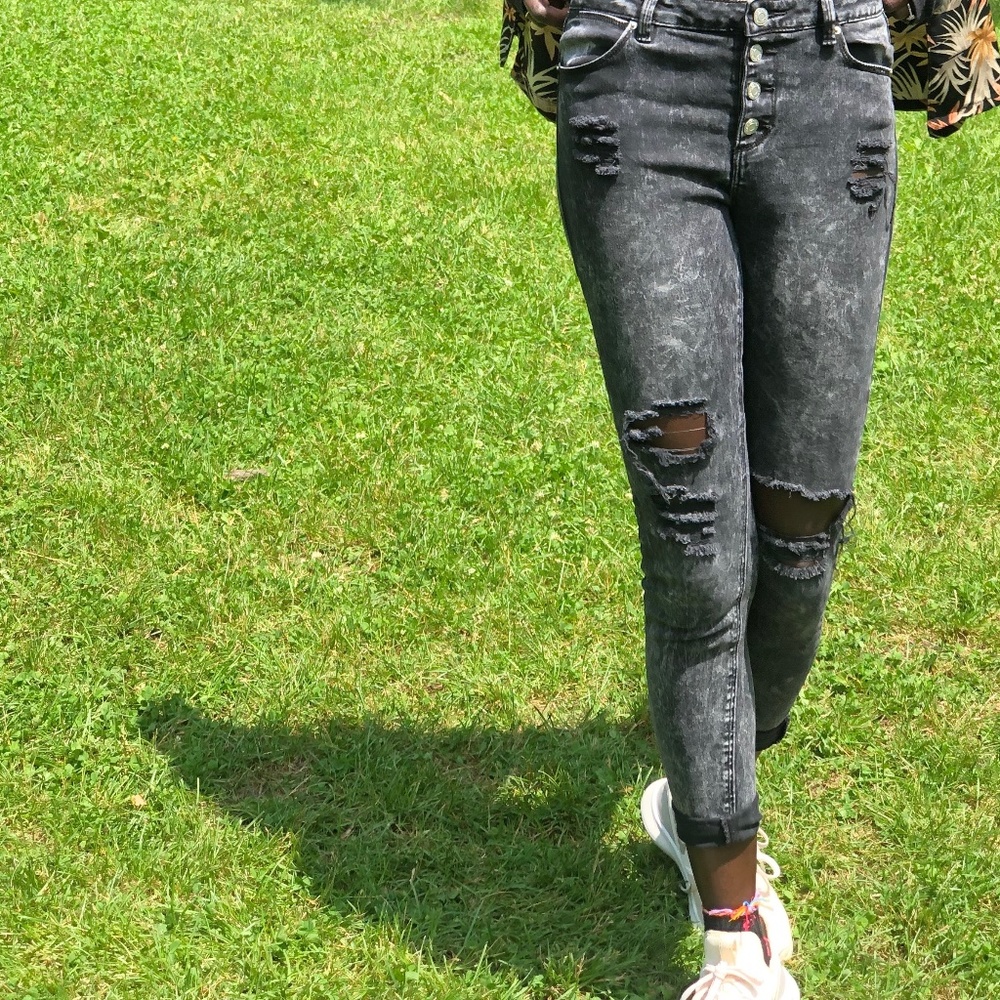 Black Grey Ardene Skinny Jeans with Rips - Picture 5 of 5